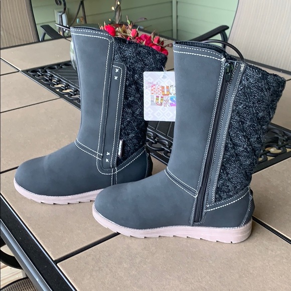 Muk Luks Shoes - New Muk Luks Boots